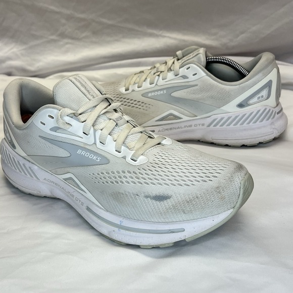 Brooks Shoes - Brooks Adrenaline GTS 23 Women's Size 12 B (Medium)‎ Running Shoes White Gray